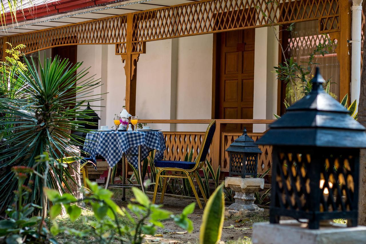 Lawkanat Hotel พุกาม ภายนอก รูปภาพ